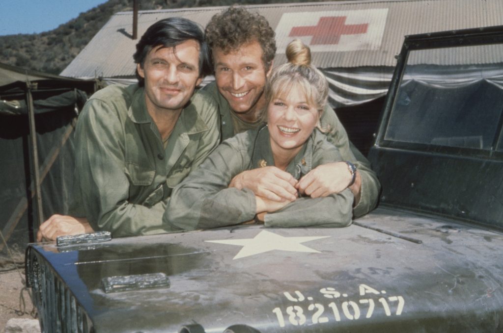 Photo of ‘M*A*S*H’: Why the Theme Song Was Supposed to Be ‘the 𝕊𝕥𝕦𝕡𝕚𝕕𝕖𝕤𝕥 Song Ever Written’