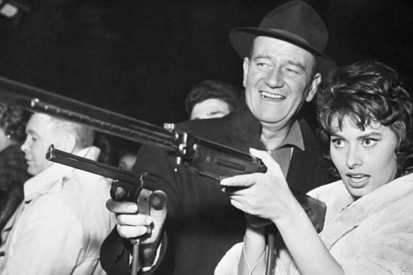 Photo of Sophia Loren Opens Up About Working with John Wayne: ‘He Always Stuck Up For Me’