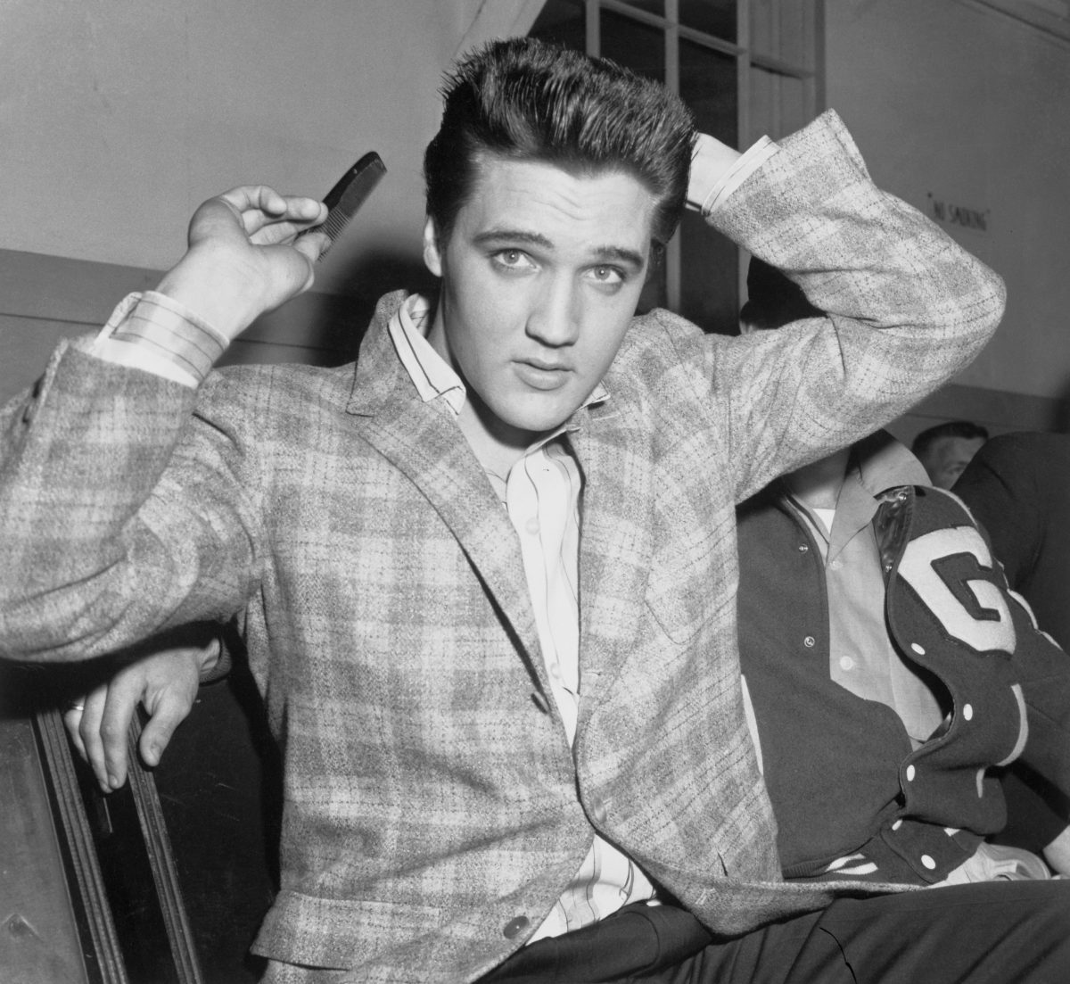 Photo of Elvis Presley: David Bowie ‘Couldn’t Believe’ They Had the Same Birthday — ‘He Was a Major Hero of Mine’