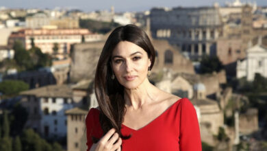 Photo of Monica Bellucci unveils her new haircut