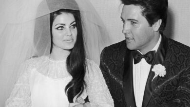 Photo of Elvis Presley Sang This Famous Dolly Parton Song to Priscilla After Their Divorce