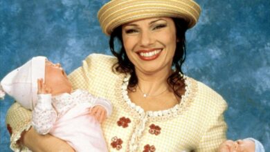 Photo of ‘The Nanny’ coming to Broadway from star Fran Drescher and ‘Crazy Ex-Girlfriend’s’ Rachel Bloom