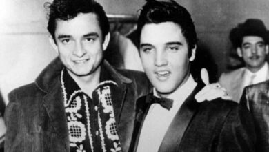 Photo of Listen: Elvis Presley Impersonates Johnny Cash with ‘Folsom Prison Blues’