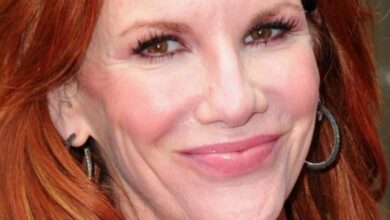 Photo of ‘Little House on the Prairie’ Star Melissa Gilbert Hilariously Reveals One Drawback to Sharing Set With Cowboys