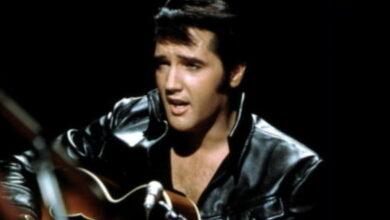 Photo of Elvis Presley’s Gold-Filled Dental Crown Goes Up for Auction