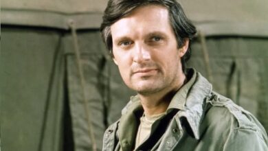 Photo of Alan Alda on ‘M*A*S*H’s 50th anniversary: ‘I’m not sure we ever knew what kind of impact it was having’