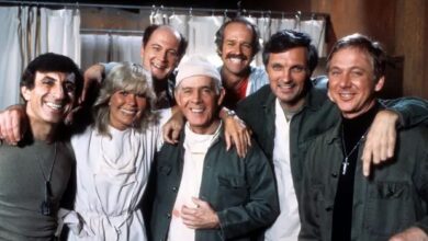 Photo of Final episode of M*A*S*H attracts record number of viewers – archive, 1983
