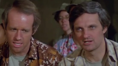 Photo of Can you tell what song Hawkeye is singing on M*A*S*H?