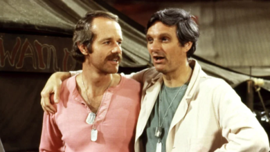 Photo of The One Aspect Of M*A*S*H That Writer Larry Gelbart Felt ‘Cheapened’ The Show