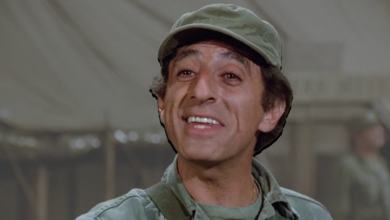 Photo of Jamie Farr on M*A*S*H cast shakeups